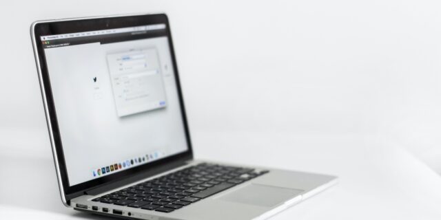 Laptop