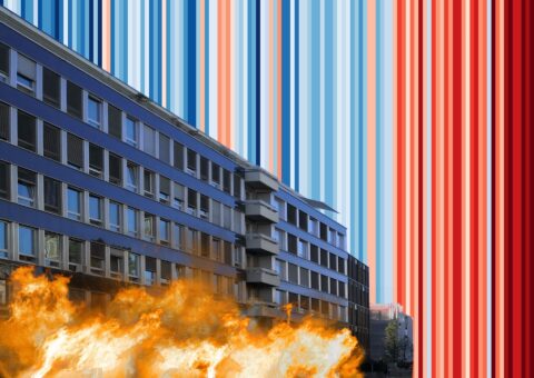 Bildmontage von brennendem Gebäude